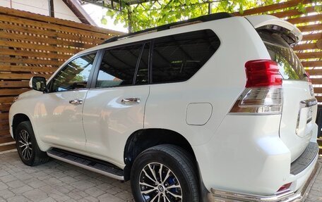Toyota Land Cruiser Prado 150 рестайлинг 2, 2013 год, 3 499 000 рублей, 4 фотография