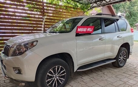 Toyota Land Cruiser Prado 150 рестайлинг 2, 2013 год, 3 499 000 рублей, 2 фотография
