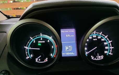 Toyota Land Cruiser Prado 150 рестайлинг 2, 2013 год, 3 499 000 рублей, 11 фотография