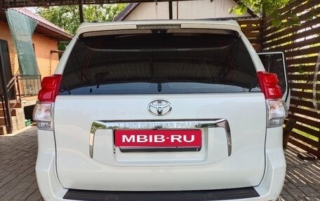 Toyota Land Cruiser Prado 150 рестайлинг 2, 2013 год, 3 499 000 рублей, 5 фотография