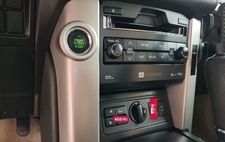 Toyota Land Cruiser Prado 150 рестайлинг 2, 2013 год, 3 499 000 рублей, 12 фотография