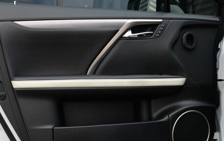 Lexus RX IV рестайлинг, 2020 год, 6 090 000 рублей, 24 фотография