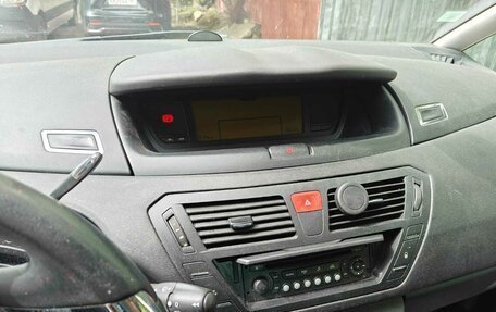 Citroen C4 Picasso II рестайлинг, 2011 год, 560 000 рублей, 8 фотография
