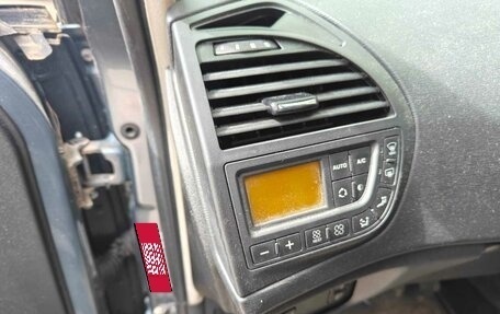 Citroen C4 Picasso II рестайлинг, 2011 год, 560 000 рублей, 9 фотография