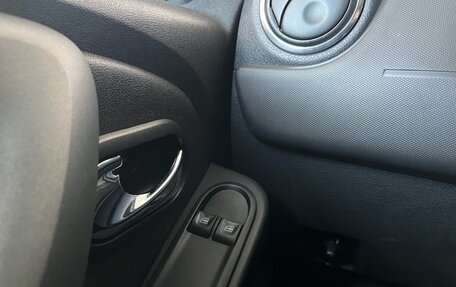 Renault Duster I рестайлинг, 2019 год, 1 370 000 рублей, 13 фотография
