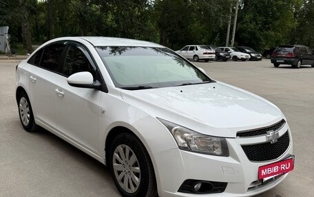 Chevrolet Cruze II, 2012 год, 750 000 рублей, 2 фотография