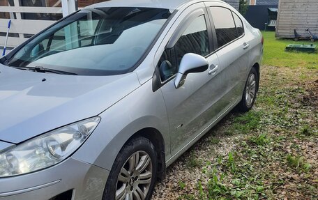 Peugeot 408 I рестайлинг, 2014 год, 700 000 рублей, 10 фотография