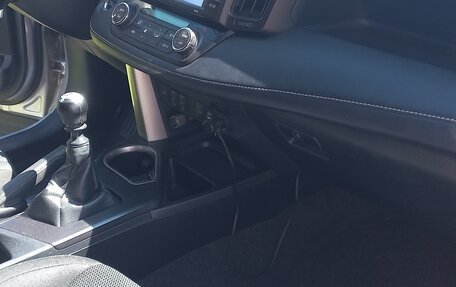 Toyota RAV4, 2018 год, 2 350 000 рублей, 19 фотография