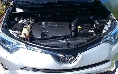 Toyota RAV4, 2018 год, 2 350 000 рублей, 11 фотография