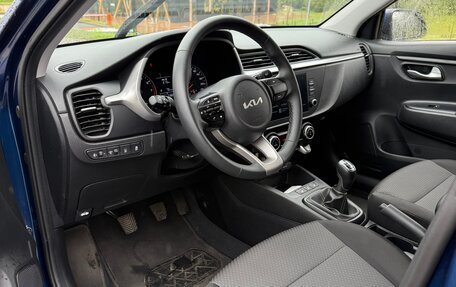 KIA Rio IV, 2022 год, 1 640 000 рублей, 8 фотография
