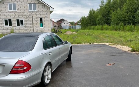 Mercedes-Benz E-Класс, 2002 год, 700 000 рублей, 6 фотография