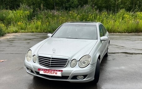 Mercedes-Benz E-Класс, 2002 год, 700 000 рублей, 11 фотография