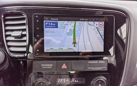 Mitsubishi Outlander III рестайлинг 3, 2017 год, 1 750 000 рублей, 2 фотография