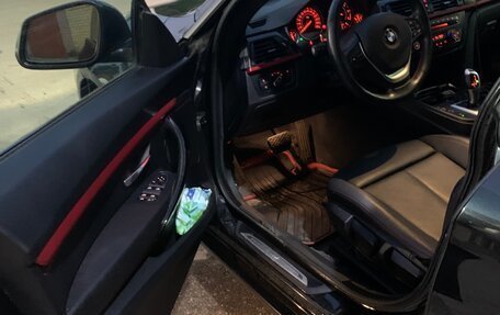 BMW 3 серия, 2016 год, 2 050 000 рублей, 13 фотография