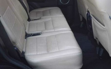 Land Rover Discovery III, 2008 год, 1 500 000 рублей, 9 фотография
