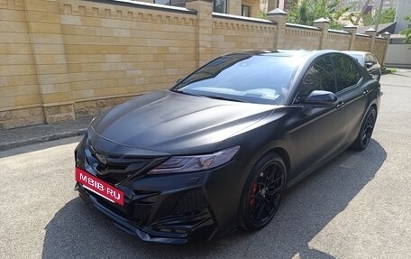 Toyota Camry, 2020 год, 2 650 000 рублей, 3 фотография