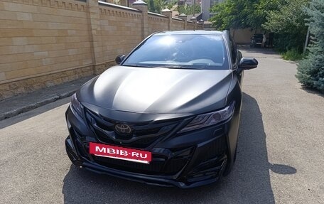Toyota Camry, 2020 год, 2 650 000 рублей, 2 фотография