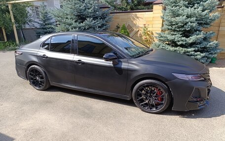 Toyota Camry, 2020 год, 2 650 000 рублей, 13 фотография