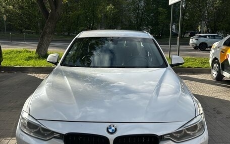 BMW 3 серия, 2014 год, 1 800 000 рублей, 14 фотография