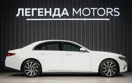 Mercedes-Benz E-Класс, 2024 год, 9 900 000 рублей, 3 фотография