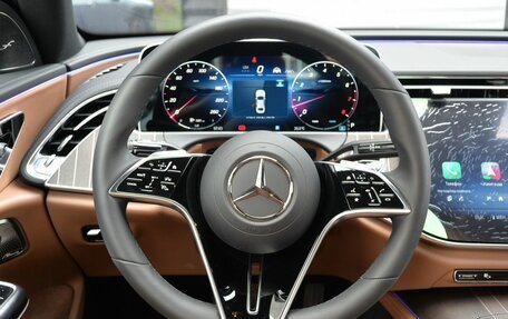 Mercedes-Benz E-Класс, 2024 год, 9 900 000 рублей, 14 фотография