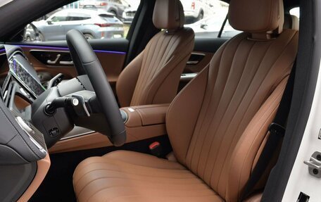 Mercedes-Benz E-Класс, 2024 год, 9 900 000 рублей, 31 фотография