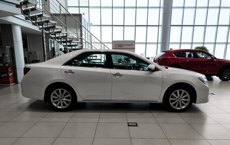 Toyota Camry, 2014 год, 1 680 000 рублей, 5 фотография