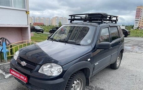Chevrolet Niva I рестайлинг, 2013 год, 630 000 рублей, 2 фотография