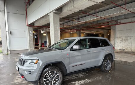 Jeep Grand Cherokee, 2019 год, 3 990 000 рублей, 5 фотография