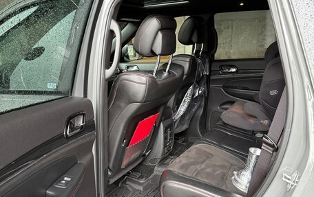 Jeep Grand Cherokee, 2019 год, 3 990 000 рублей, 14 фотография