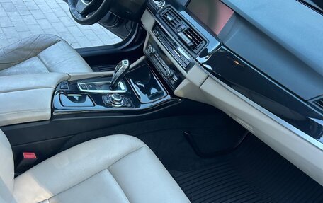 BMW 5 серия, 2011 год, 1 690 000 рублей, 4 фотография
