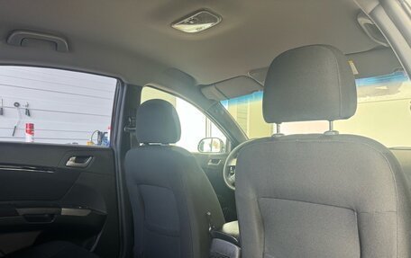 Geely Emgrand EC7, 2013 год, 590 000 рублей, 23 фотография