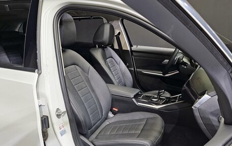 BMW 3 серия, 2021 год, 3 420 548 рублей, 12 фотография