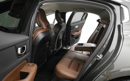 Volvo S60 III, 2019 год, 3 181 000 рублей, 15 фотография