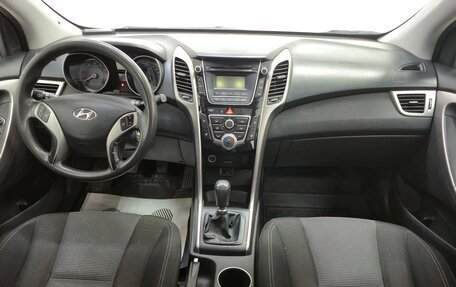 Hyundai i30 II рестайлинг, 2014 год, 790 000 рублей, 11 фотография