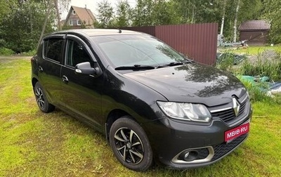 Renault Sandero II рестайлинг, 2018 год, 880 000 рублей, 1 фотография