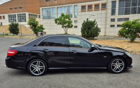 Mercedes-Benz E-Класс, 2010 год, 1 435 000 рублей, 5 фотография