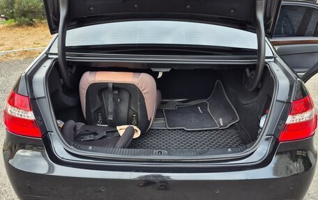 Mercedes-Benz E-Класс, 2010 год, 1 435 000 рублей, 14 фотография