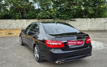 Mercedes-Benz E-Класс, 2010 год, 1 435 000 рублей, 6 фотография