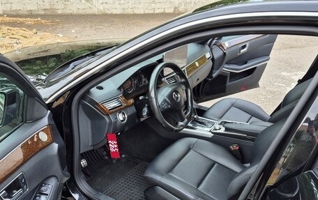 Mercedes-Benz E-Класс, 2010 год, 1 435 000 рублей, 10 фотография