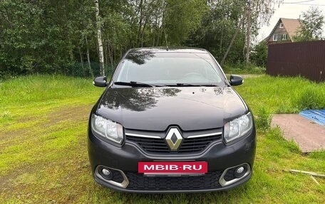 Renault Sandero II рестайлинг, 2018 год, 880 000 рублей, 12 фотография