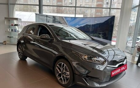 KIA cee'd III, 2025 год, 3 400 000 рублей, 10 фотография