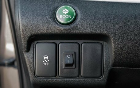 Honda CR-V III рестайлинг, 2012 год, 2 050 000 рублей, 19 фотография