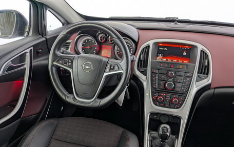 Opel Astra J, 2014 год, 950 000 рублей, 28 фотография