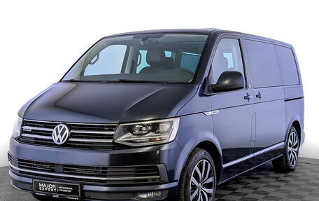 Volkswagen Multivan T6 рестайлинг, 2019 год, 4 750 000 рублей, 1 фотография