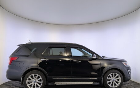 Ford Explorer VI, 2017 год, 2 200 000 рублей, 4 фотография