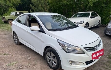 Hyundai Solaris II рестайлинг, 2016 год, 600 000 рублей, 1 фотография