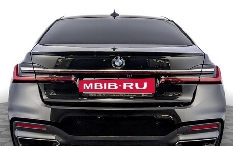 BMW 7 серия, 2019 год, 5 250 000 рублей, 6 фотография