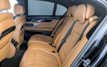 BMW 7 серия, 2019 год, 5 250 000 рублей, 12 фотография