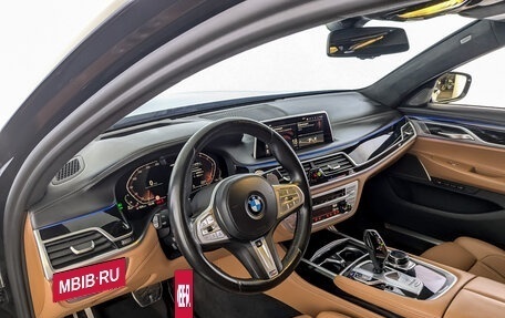 BMW 7 серия, 2019 год, 5 250 000 рублей, 16 фотография